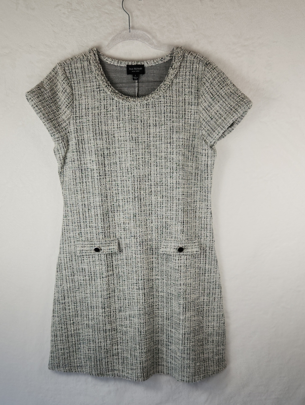 Short-Sleeve Tweed Shift Dress in off White & Black - Size Large‎